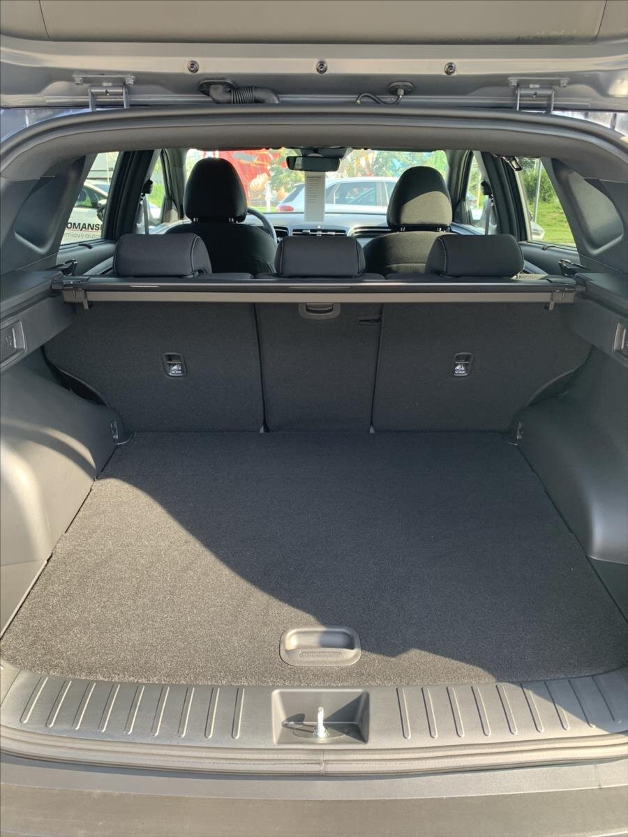 Hyundai Tucson SUV 1,6 l 110 kw