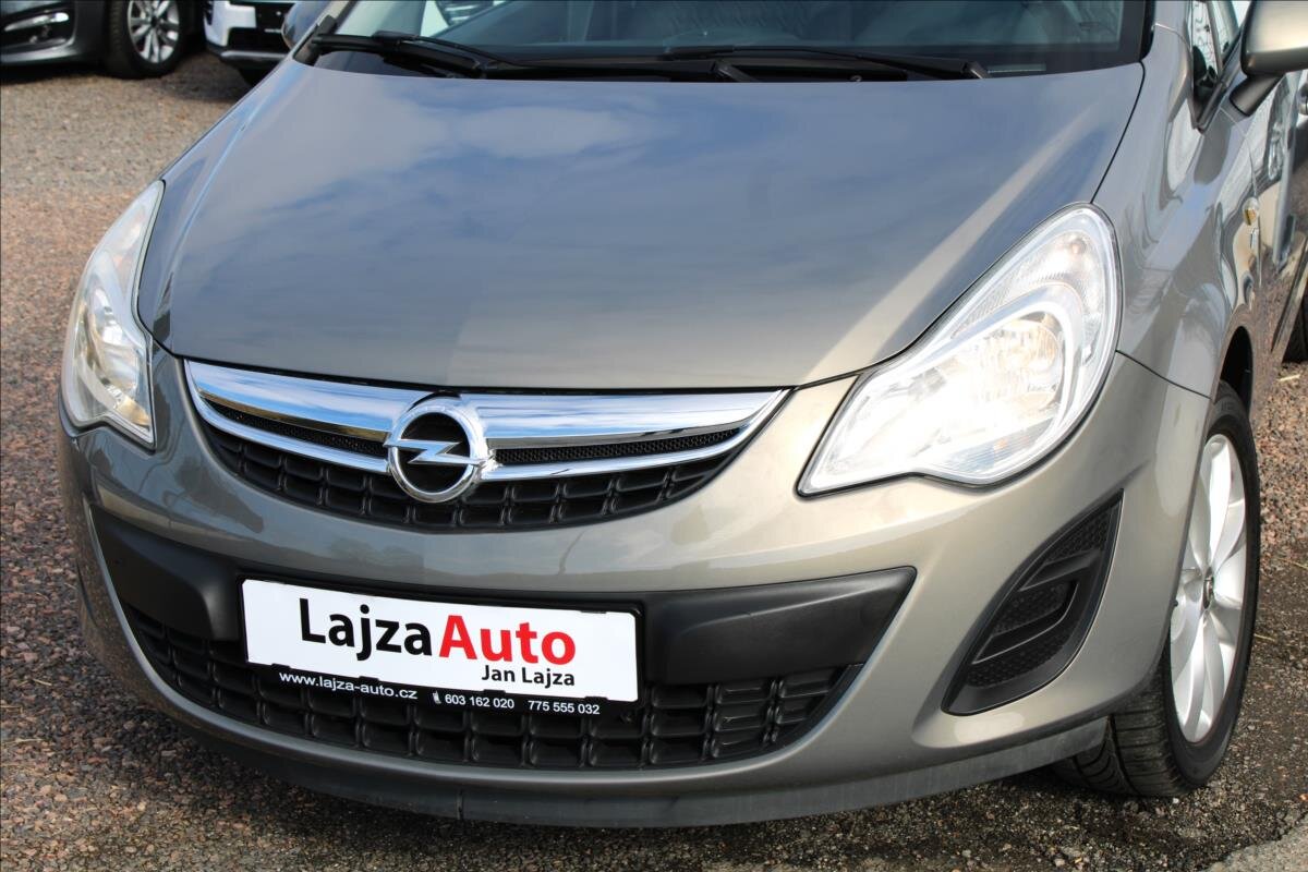 Opel Corsa Hatchback 1,4 l 64 kw