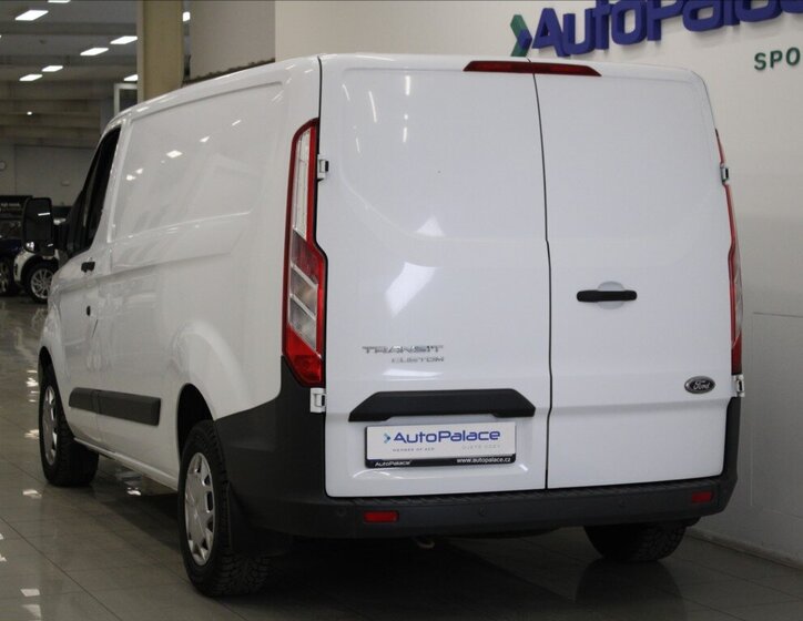 Ford Transit Custom Skříň 2,0 l 77 kw