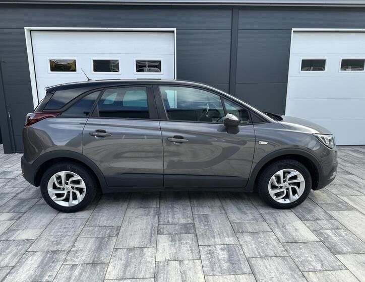 Opel Crossland X 4