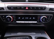 Audi SQ7 33