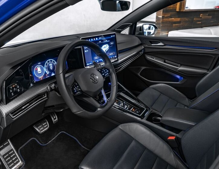 Volkswagen Golf Hatchback 2,0 l 245 kw