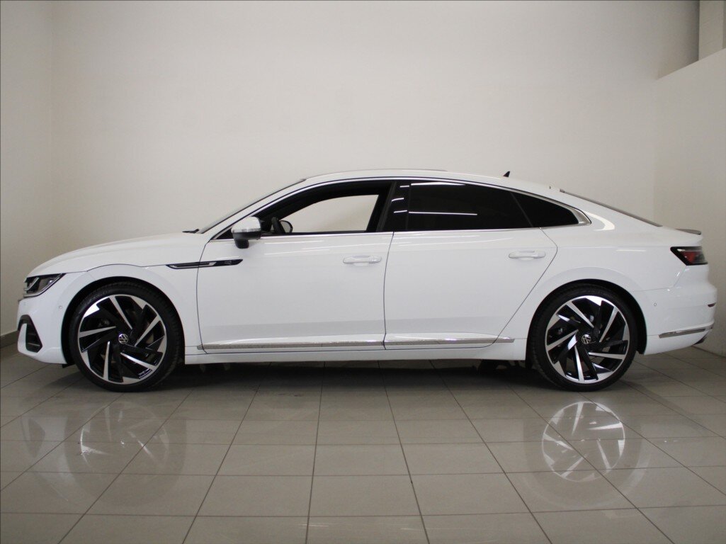 Volkswagen Arteon Liftback 2,0 l 206 kw