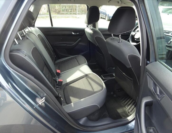 Škoda Fabia Kombi 999,0 70 kw