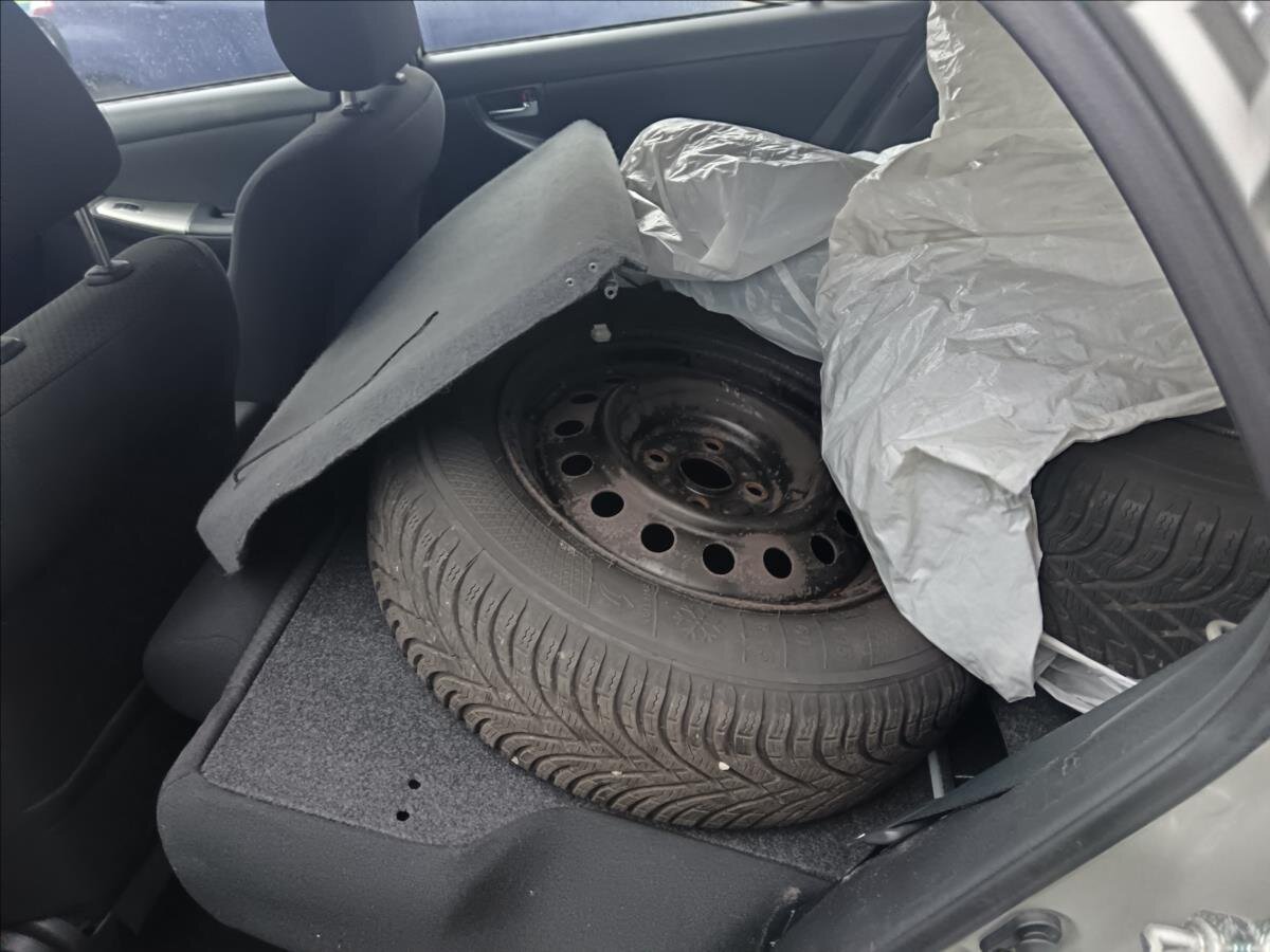 Toyota Corolla Hatchback 1,4 l 66 kw