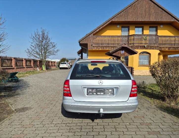 Mercedes-Benz Třídy C Kombi 0,0 0