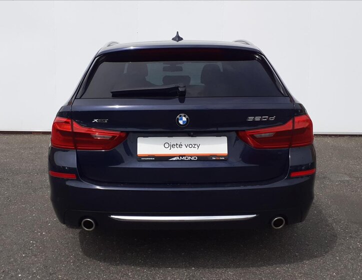 BMW Řada 5 25