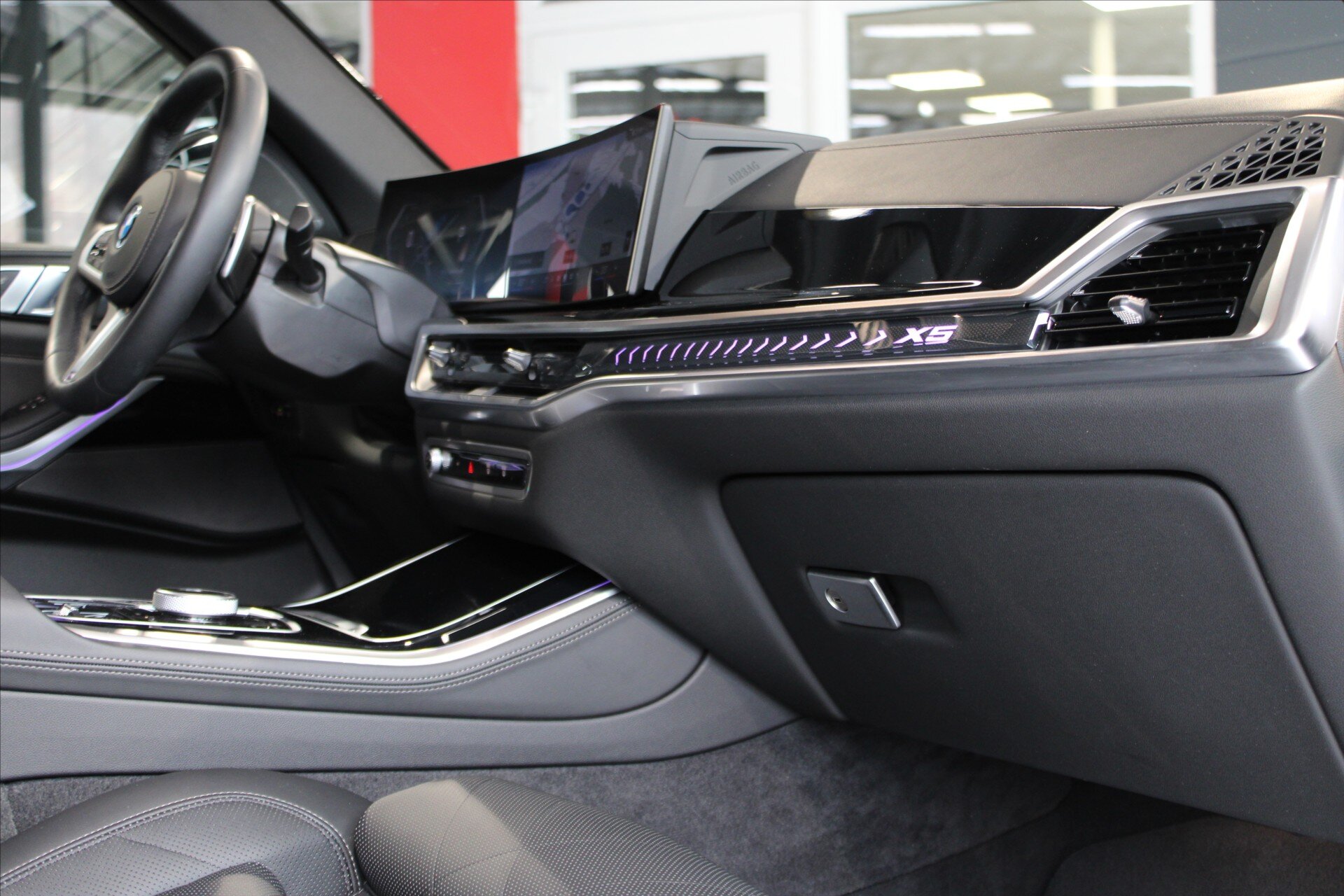 BMW X5 SUV / Terénní 3,0 l 210 kw