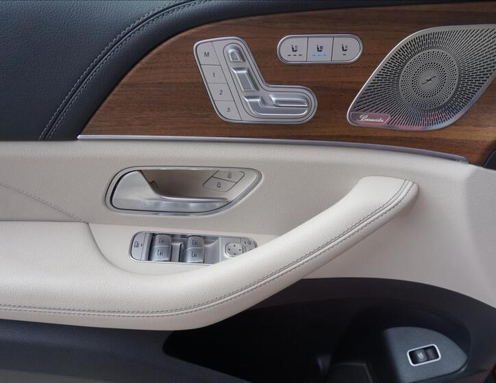 Mercedes-Benz GLS 12