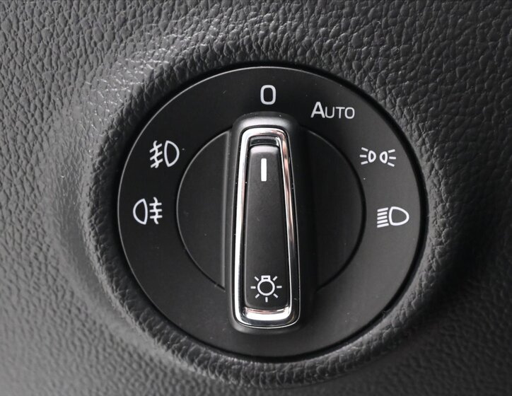 Škoda Superb Kombi 1,6 l 88 kw