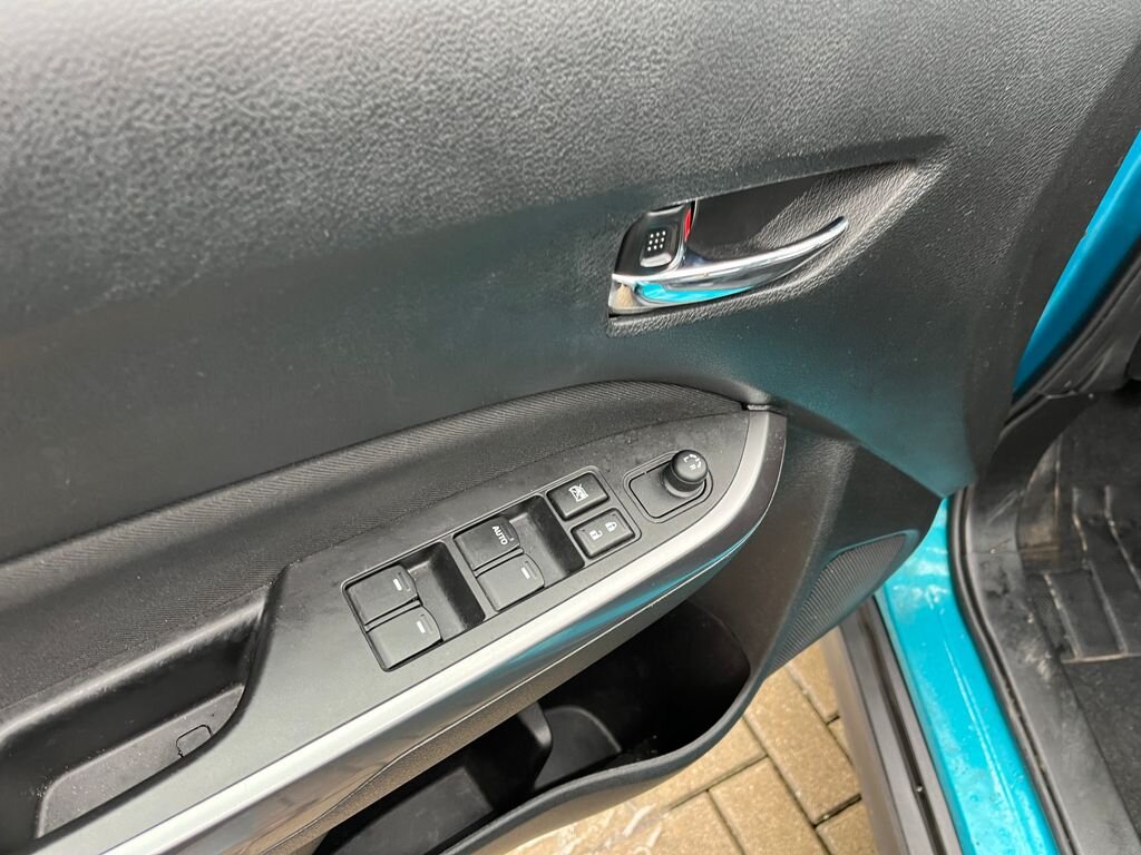 Suzuki Vitara SUV 1,4 l 103 kw