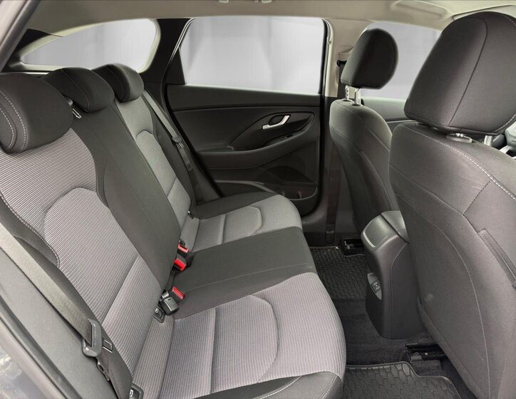 Hyundai i30 Kombi 998,0 73 kw