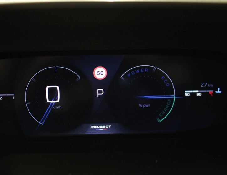 Peugeot 2008 SUV / Terénní 1,2 l 107 kw