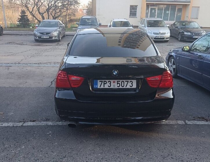 BMW Řada 3 Sedan / Limuzína 0,0 125 kw