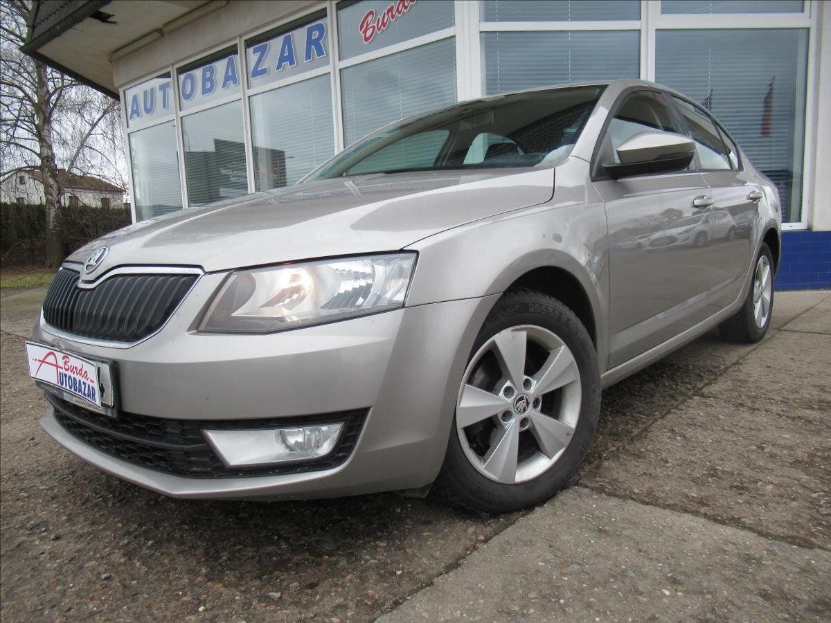 Škoda Octavia Sedan / Limuzína 1,6 l 81 kw