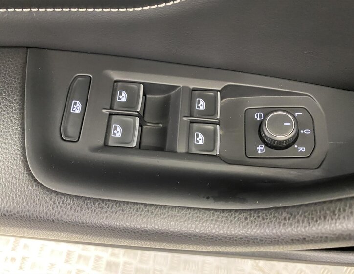 Volkswagen Passat 12