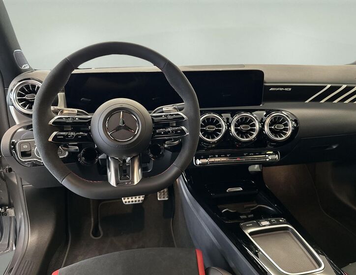 Mercedes-Benz Třídy A 10