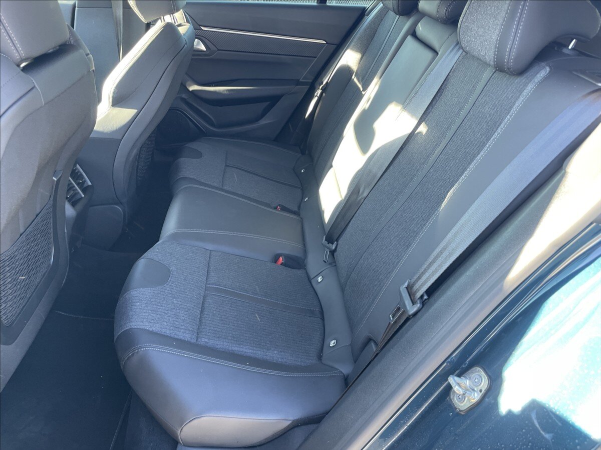 Peugeot 508 Kombi 2,0 l 120 kw