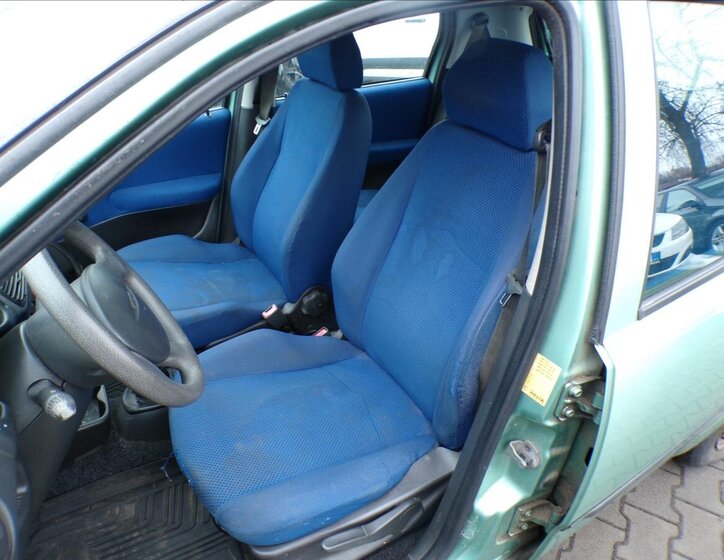 Fiat Punto Hatchback 1,2 l 44 kw