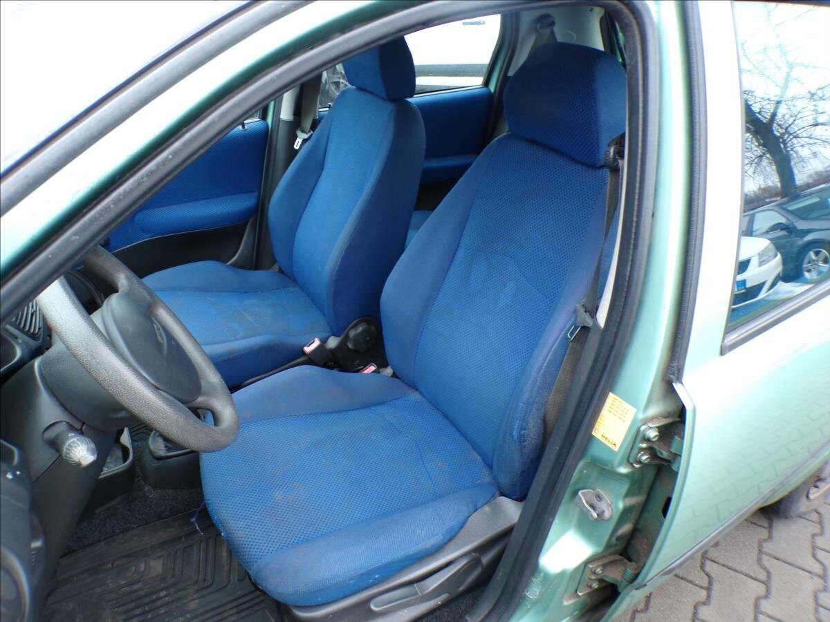 Fiat Punto Hatchback 1,2 l 44 kw