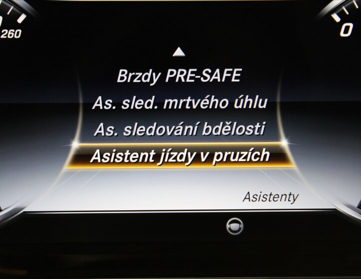 Mercedes-Benz Třídy S 18