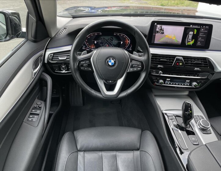 BMW Řada 5 Sedan 3,0 l 250 kw