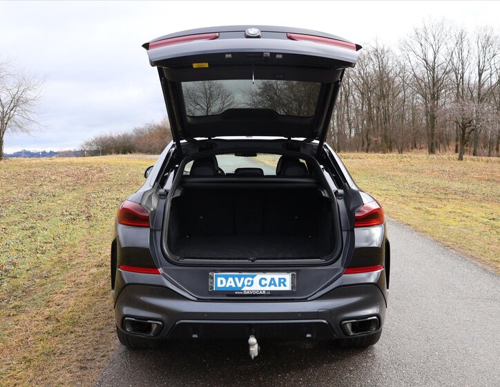 BMW X6 SUV 3,0 l 210 kw