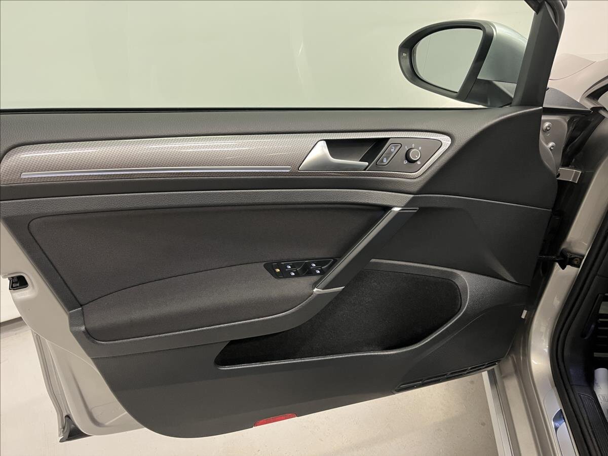 Volkswagen Golf Kombi 2,0 l 135 kw