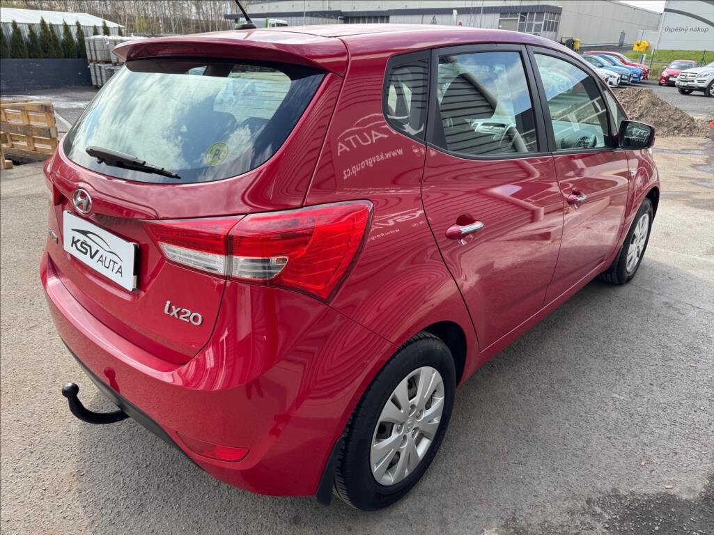 Hyundai ix20 MPV 1,4 l 66 kw