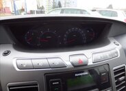 SsangYong Rodius VAN-Minibus 2,0 l 114 kw