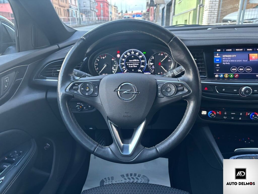 Opel Insignia Kombi 2,0 l 128 kw