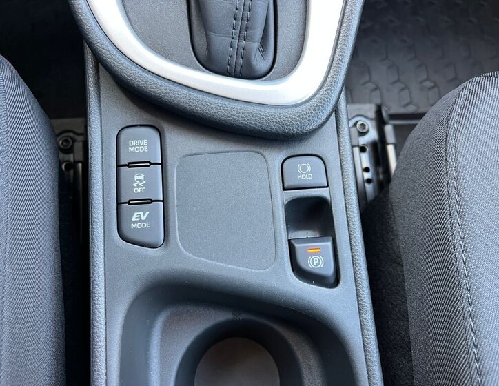 Toyota Yaris Hatchback 1,5 l 68 kw