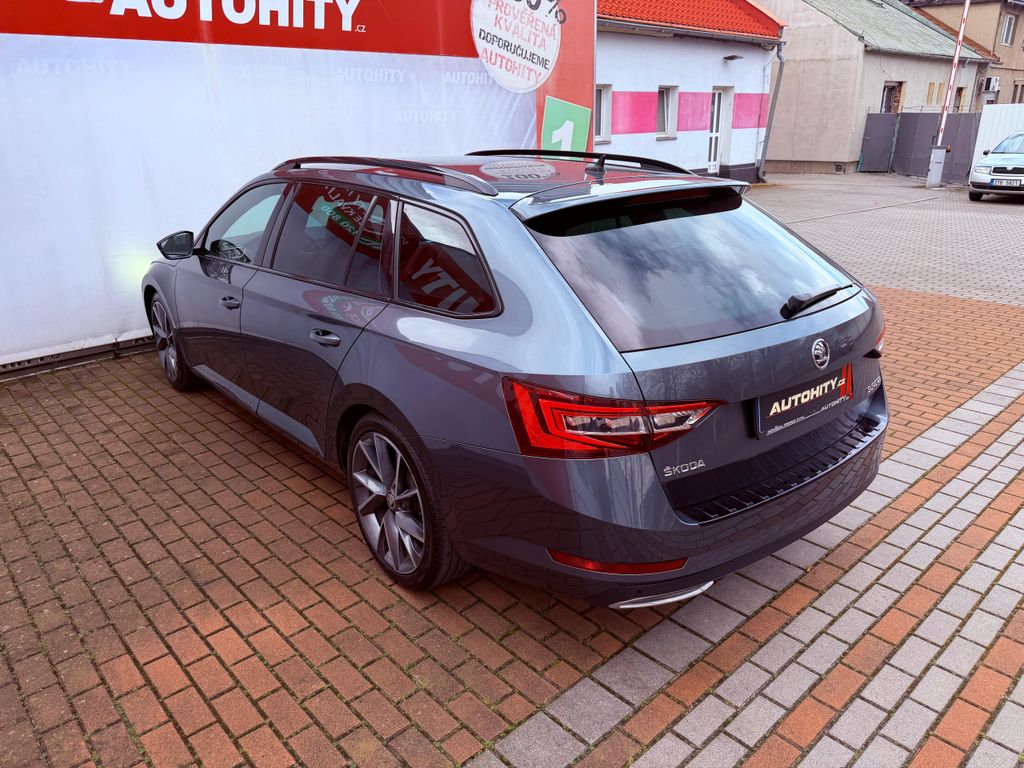 Škoda Superb