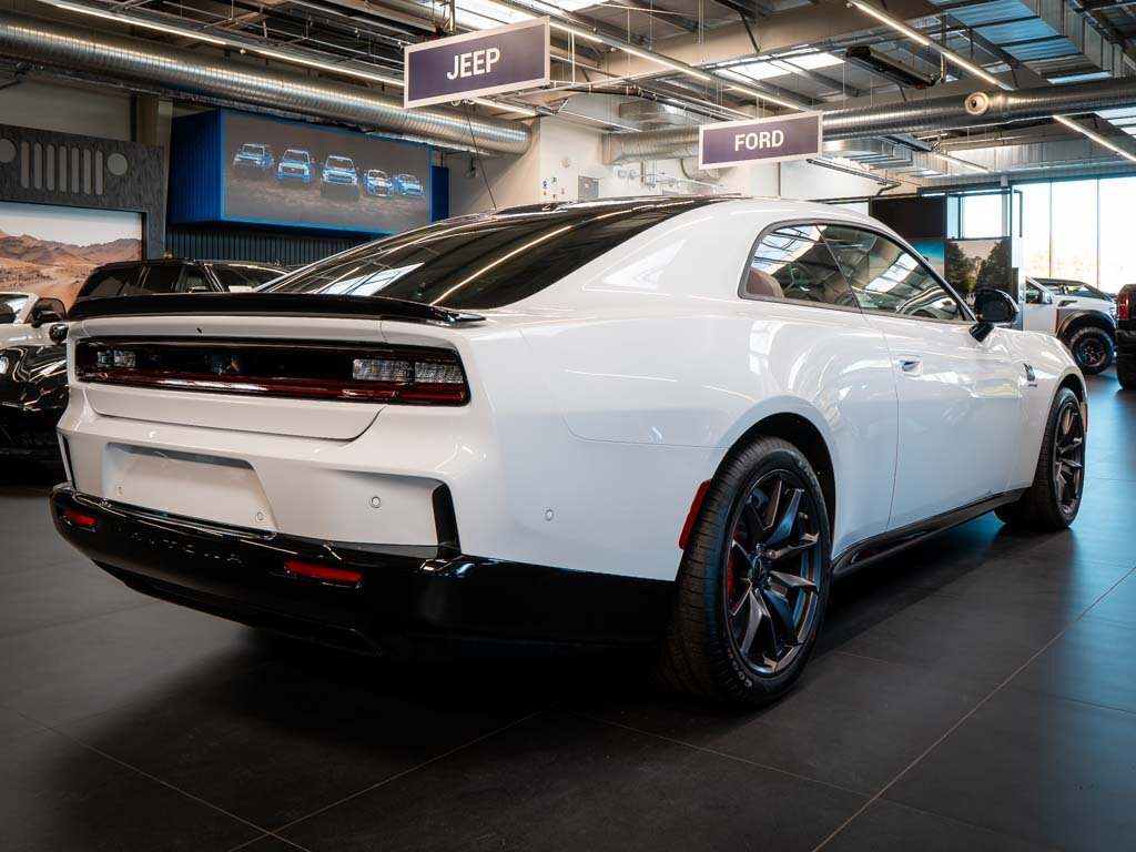 Dodge Charger Kupé 0,0 499 kw