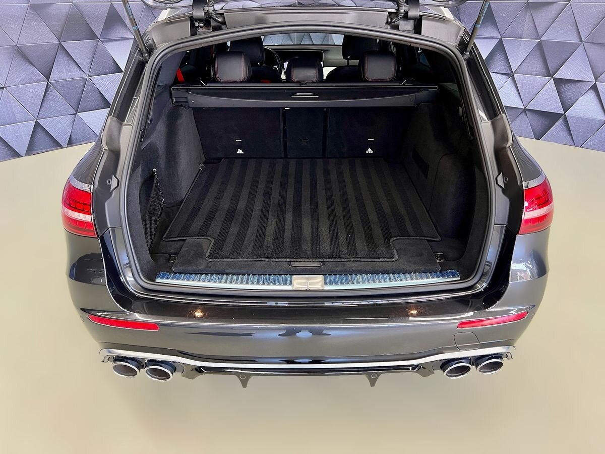 Mercedes-Benz Třídy E Kombi 3,0 l 320 kw