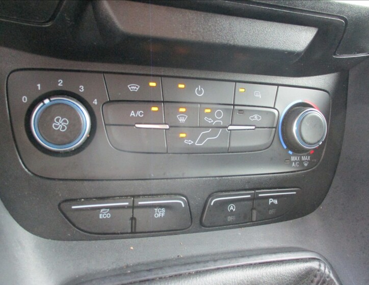 Ford Transit Connect 19