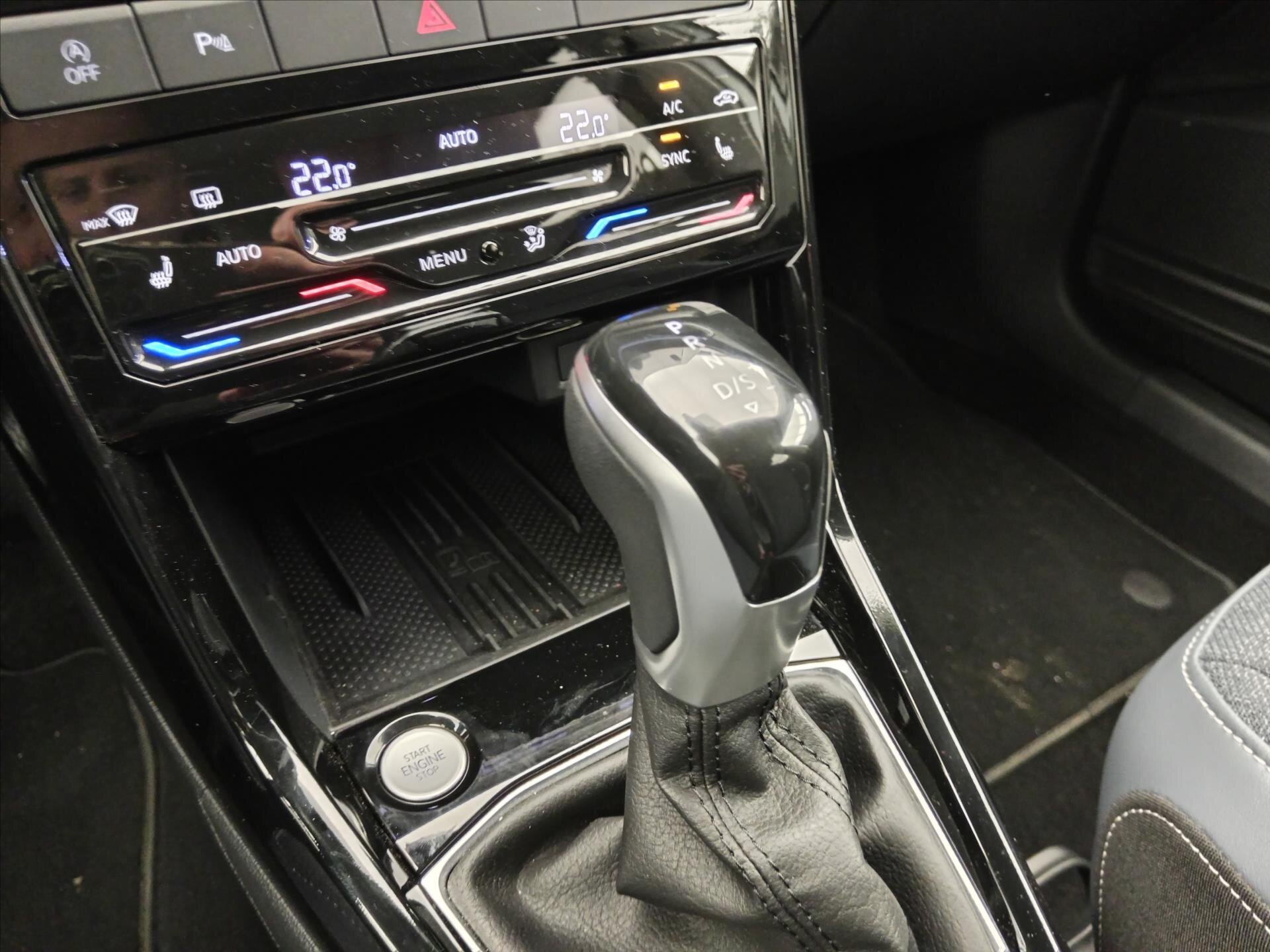 Volkswagen T-Cross SUV 999,0 85 kw