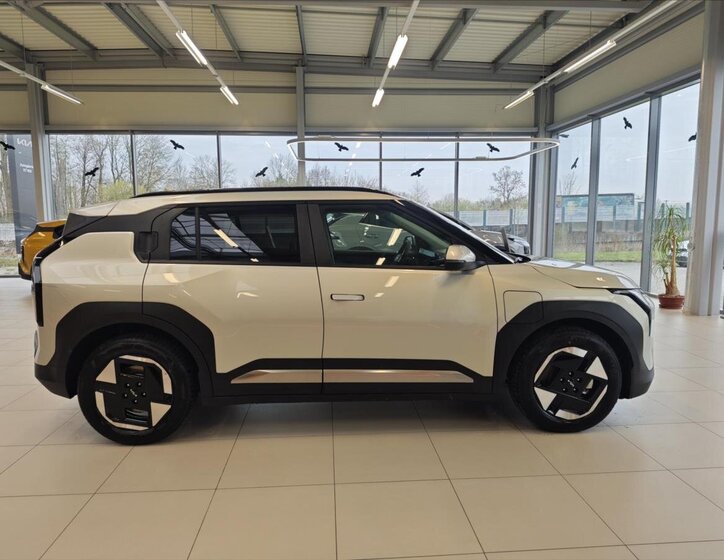 KIA EV3 SUV / Terénní 0,0 150 kw