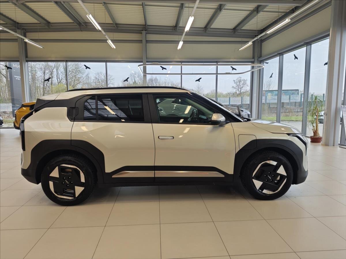 KIA EV3 SUV / Terénní 0,0 150 kw
