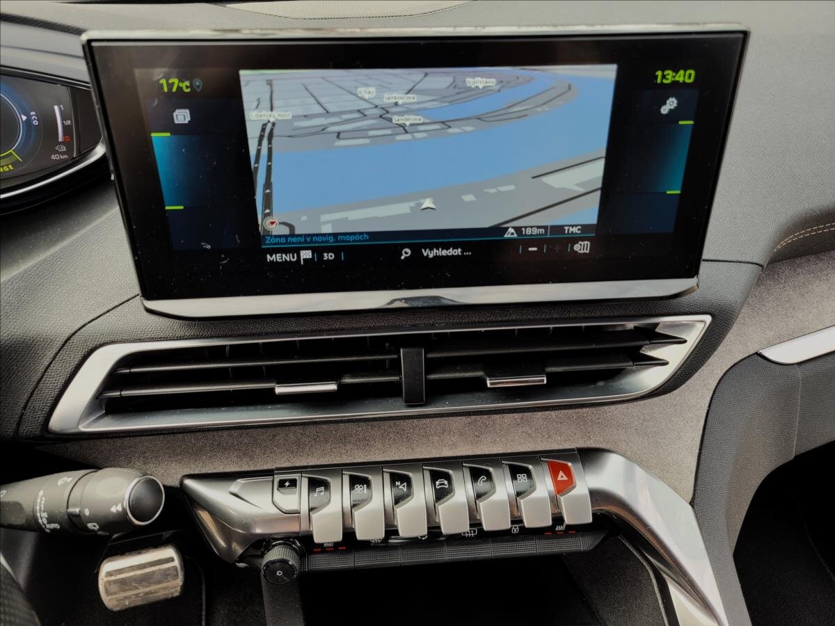 Peugeot 3008 SUV / Terénní 1,6 l 165 kw