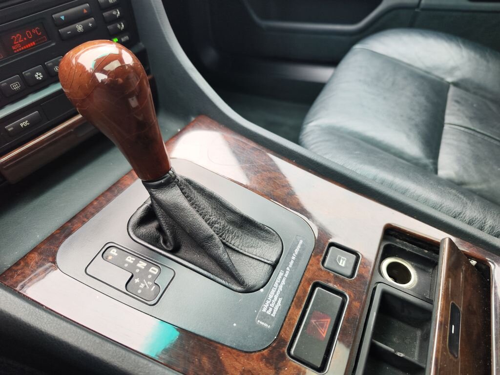 BMW Řada 7 Sedan / Limuzína 2,8 l 142 kw