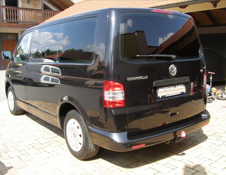 Volkswagen Caravelle 3