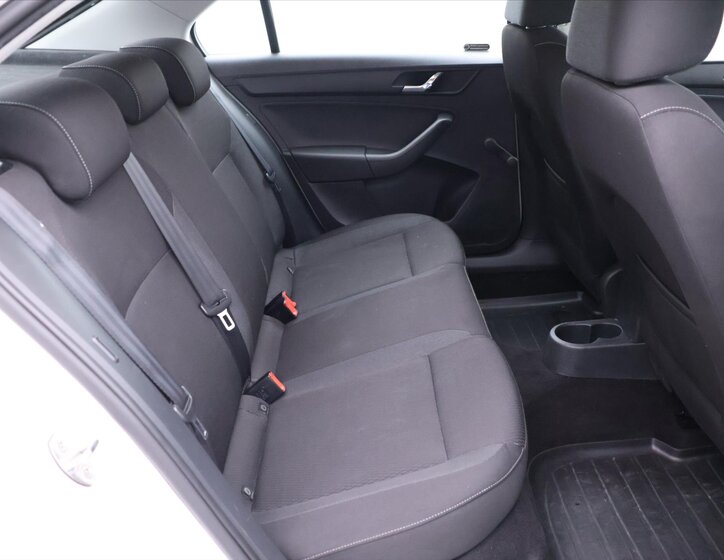 Škoda Rapid Liftback 1,4 l 66 kw