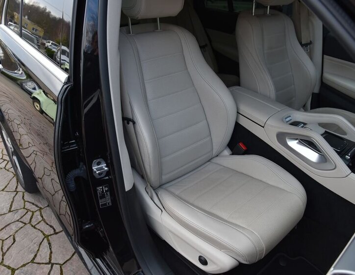 Mercedes-Benz GLE 22