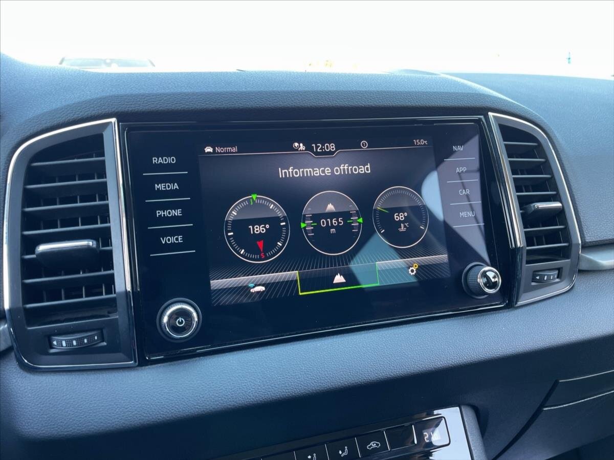 Škoda Karoq SUV / Terénní 2,0 l 110 kw