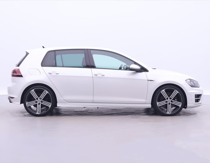 Volkswagen Golf Hatchback 2,0 l 221 kw