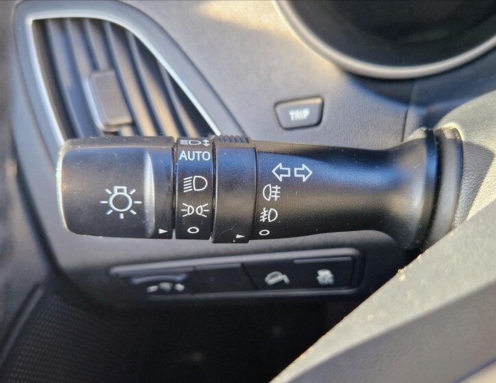 Hyundai ix35 SUV / Terénní 1,6 l 99 kw