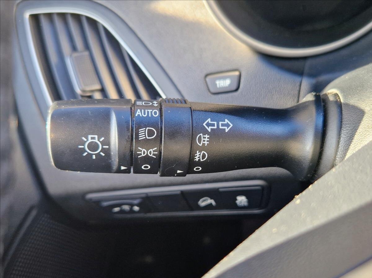 Hyundai ix35 SUV / Terénní 1,6 l 99 kw