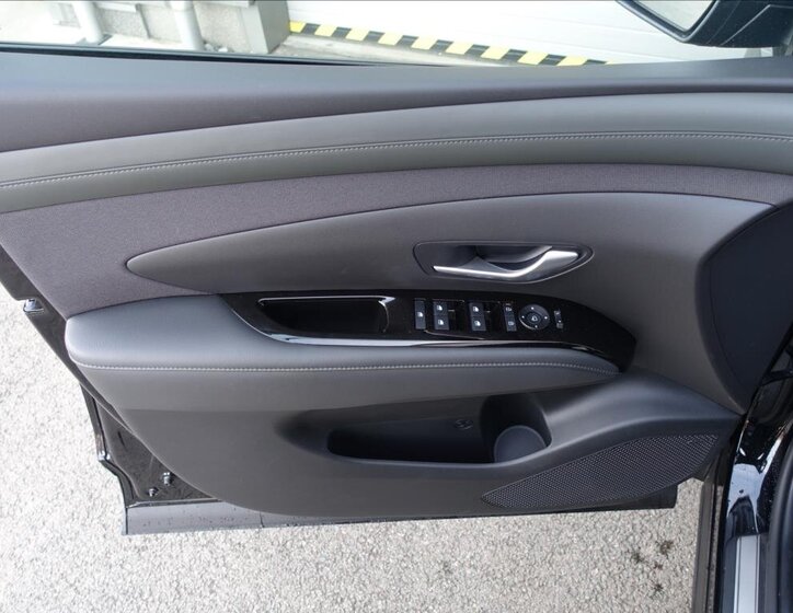 Hyundai Tucson SUV / Terénní 1,6 l 185 kw