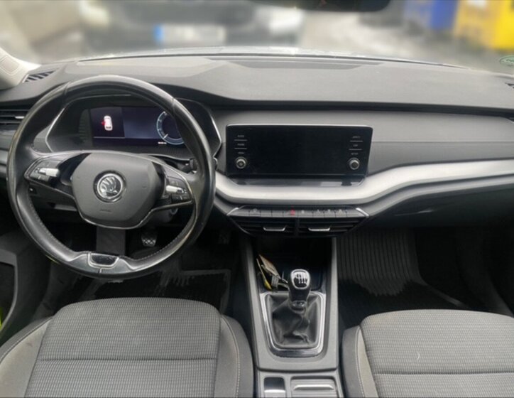 Škoda Octavia 9